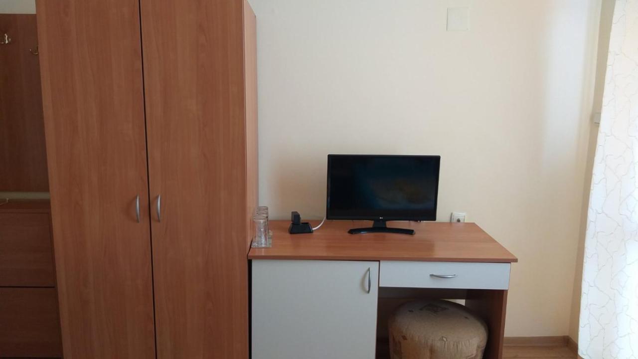 Ivanovi Guest House 普里莫尔斯科 外观 照片